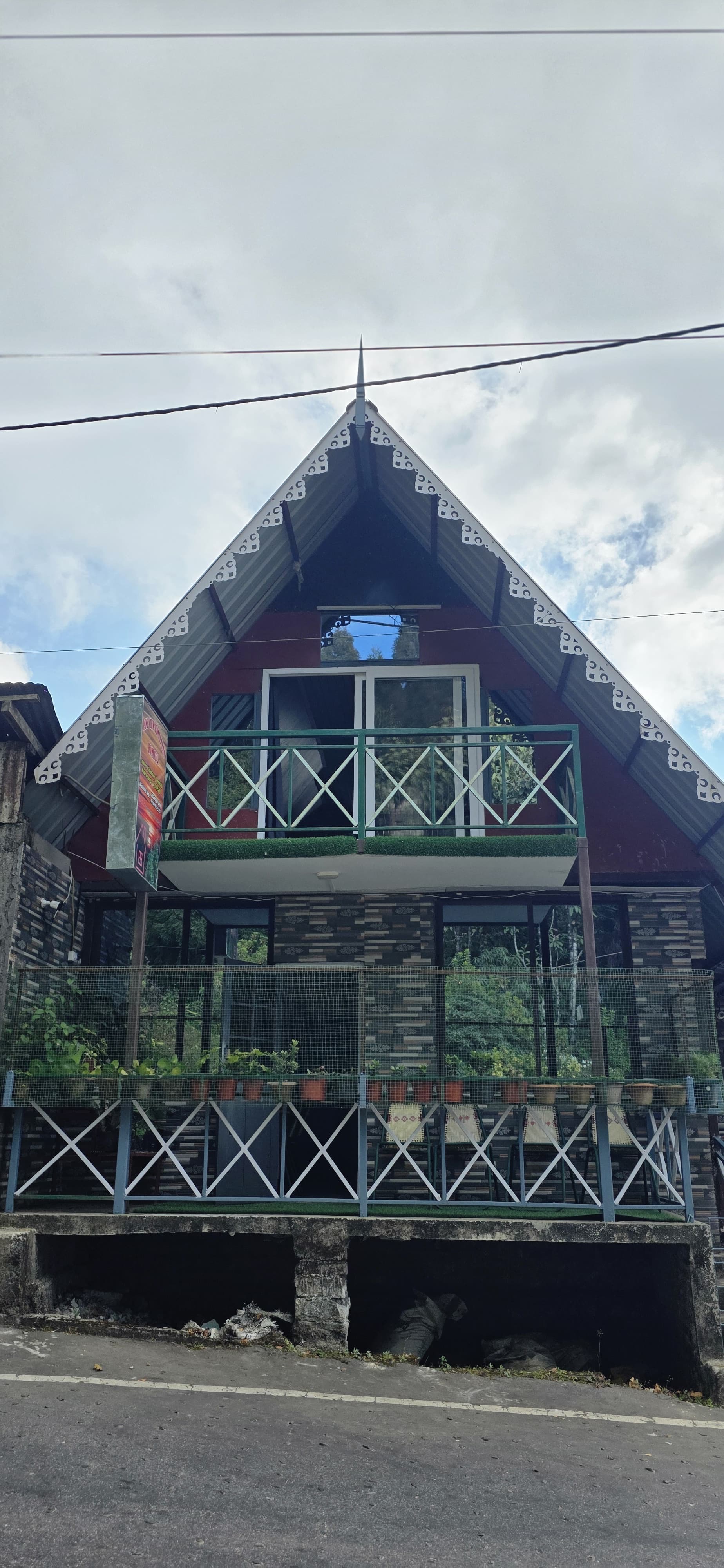 Pine View Himalayan Homestay